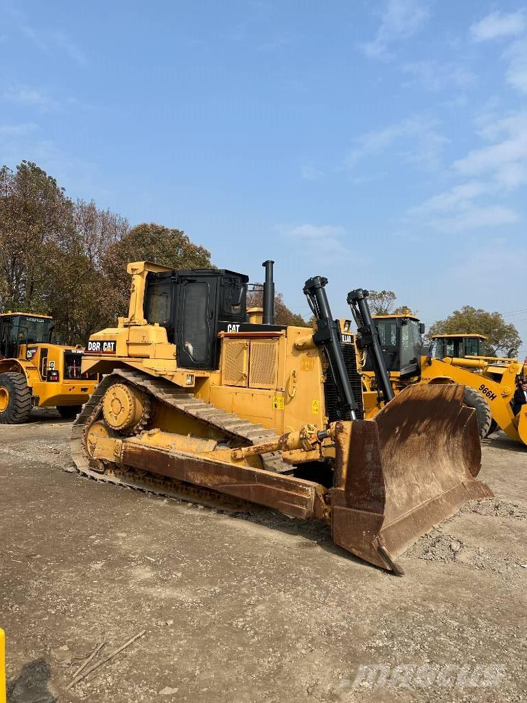CAT D8R 履带式推土机