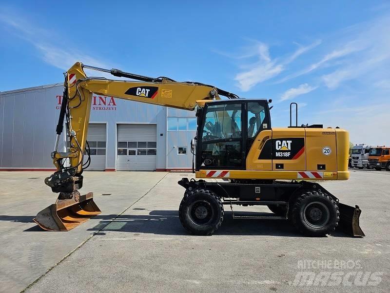 CAT M 318 F 轮式挖掘机