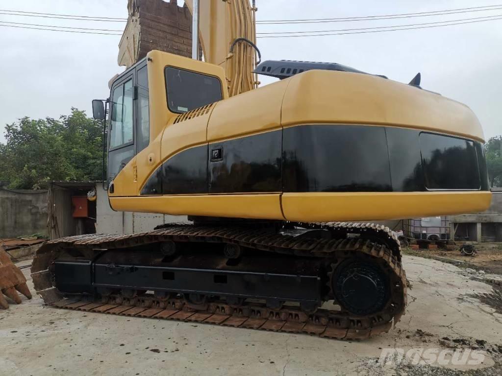 CAT 325C 履带挖掘机