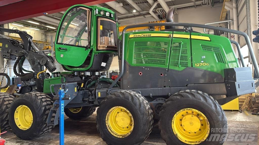 John Deere 1270 G 收割机