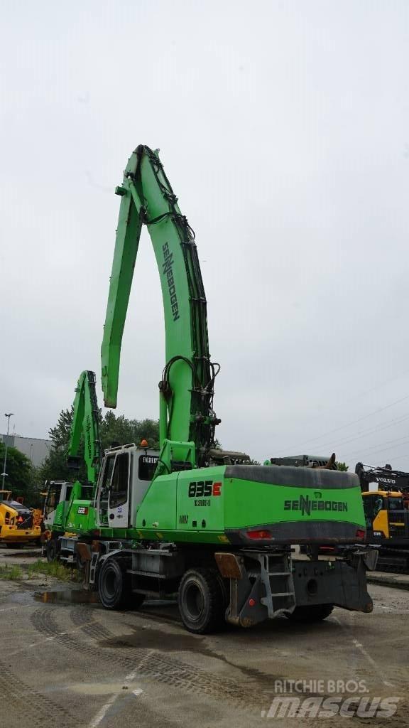 Sennebogen 835 ME 工业挖掘机