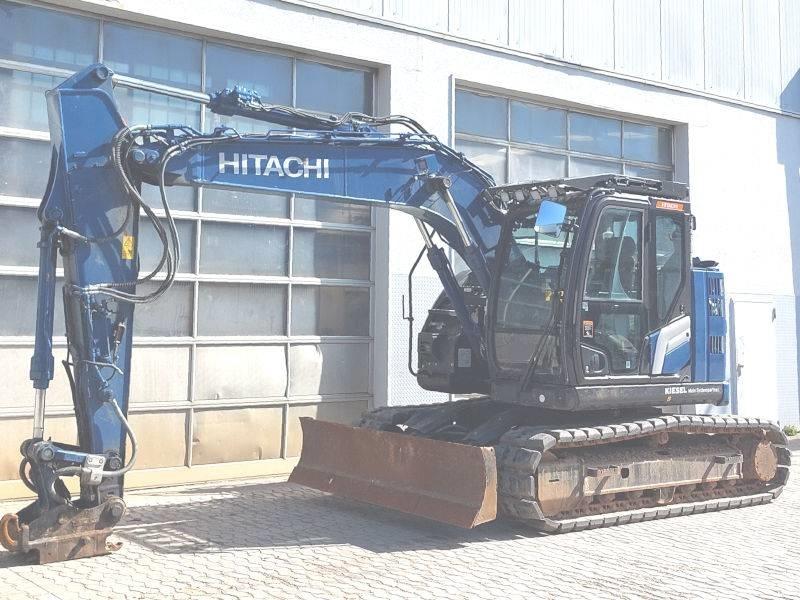 Hitachi ZX 135 US-7 履带挖掘机