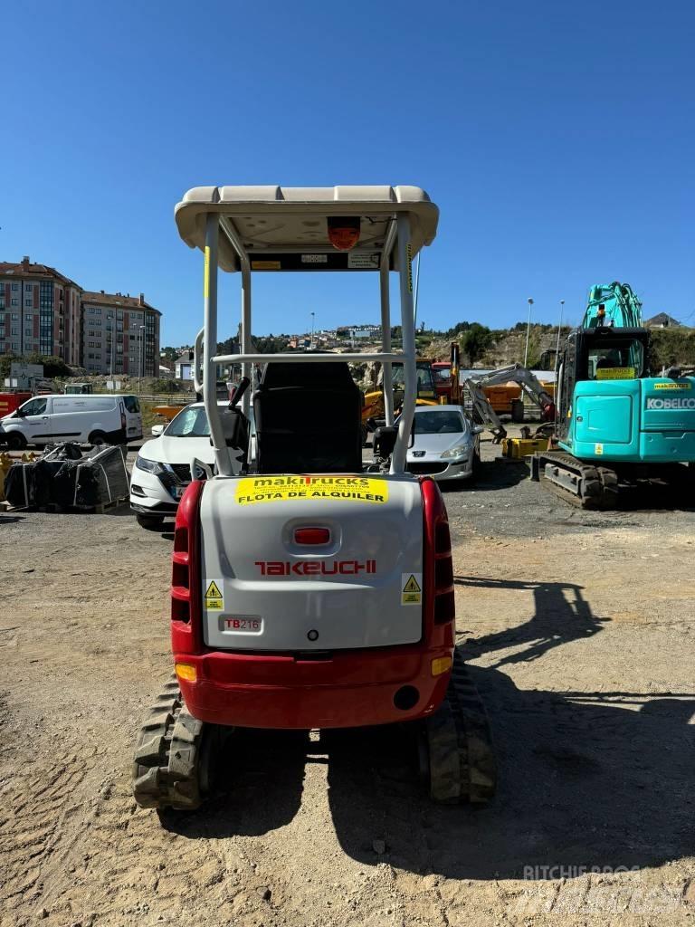 Takeuchi TB216 小型挖掘机