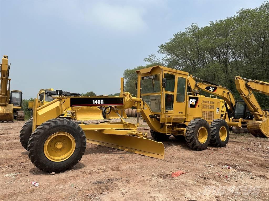 CAT 140 G 平地机/推土机