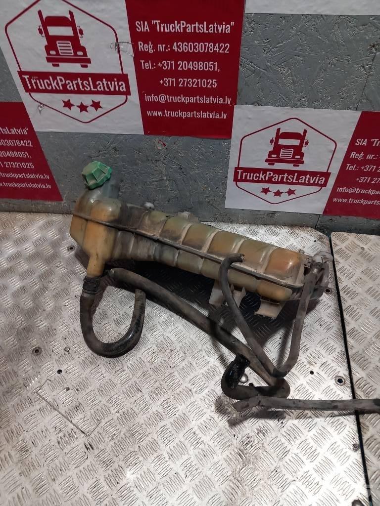 MAN TGM  81061026213 散热器