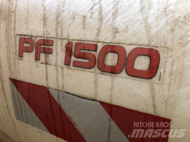 Kuhn PF 1500 自走式喷雾机