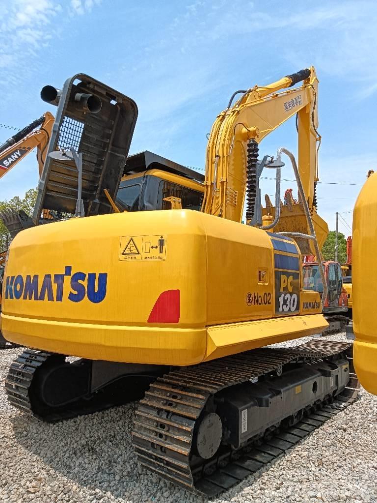Komatsu PC 130 中型挖掘机