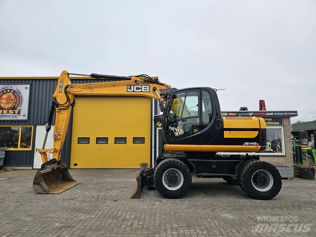 JCB JS145W 轮式挖掘机