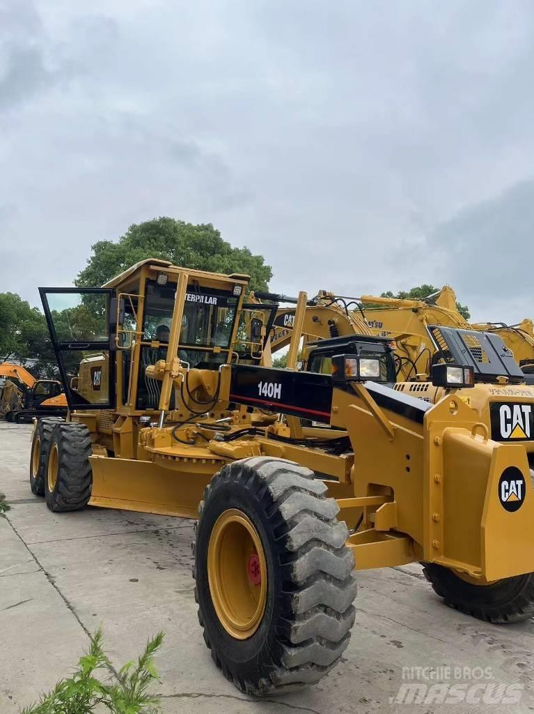 CAT 140 H 平地机/推土机