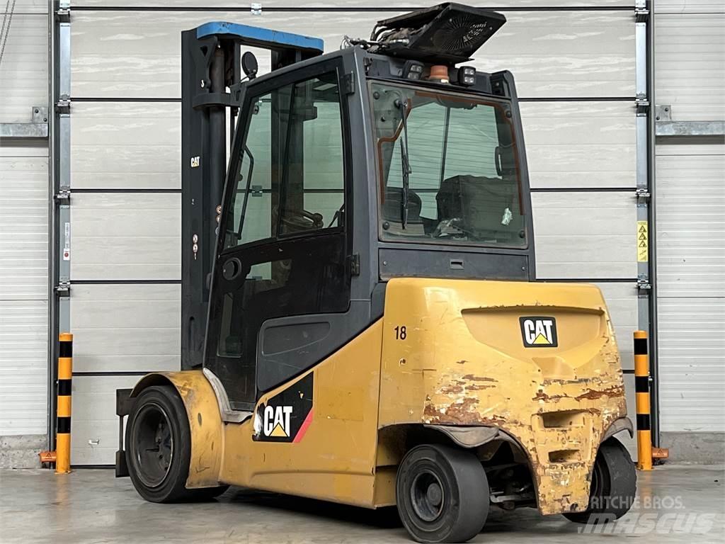 CAT erpillar EP40 电动叉车