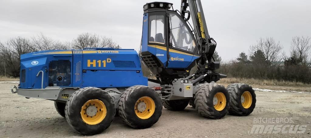Rottne H11D 收割机