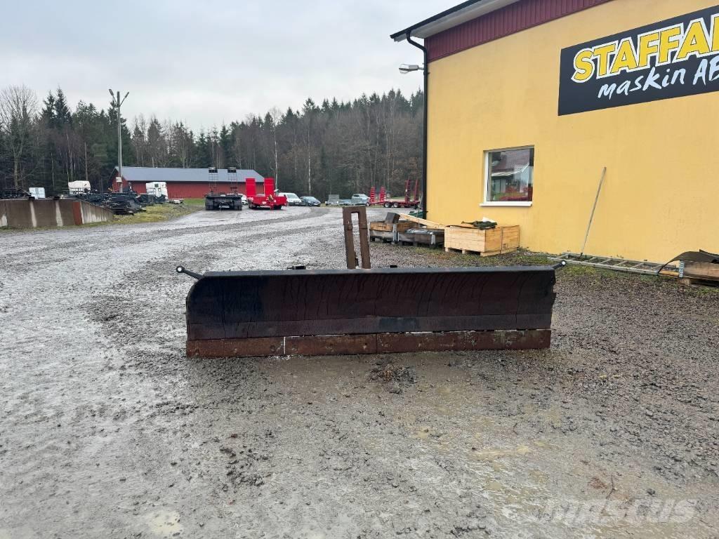 Holms 3.0M 推雪机