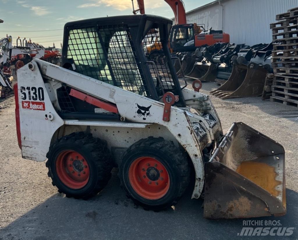 Bobcat S 130 滑移装载机