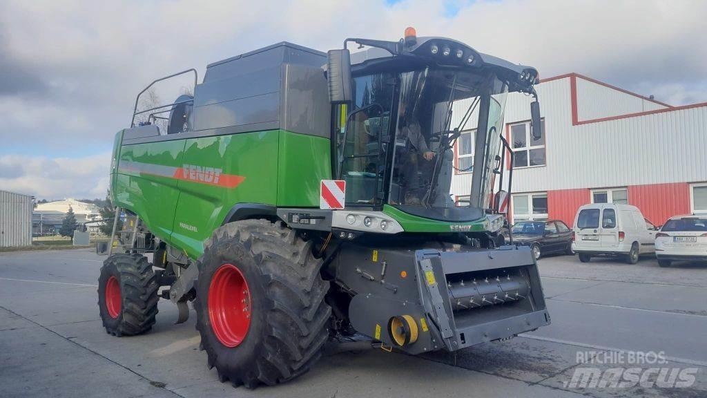 Fendt 6335 C PL 联合收割机