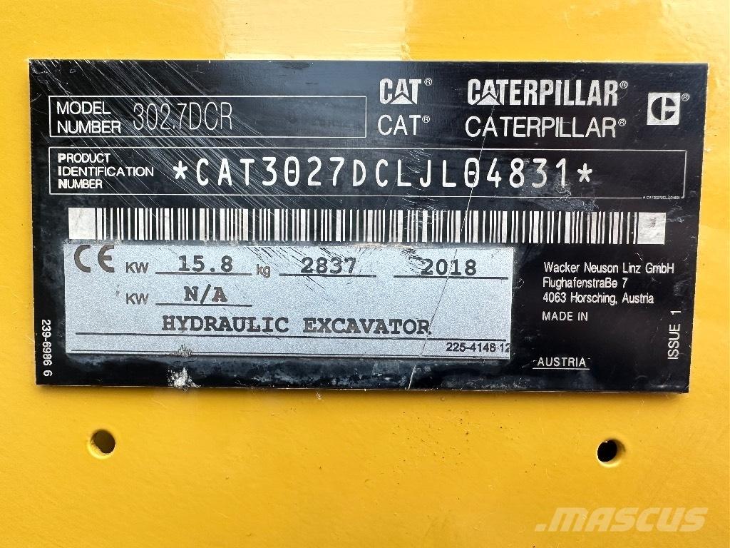 CAT 302.7D CR 小型挖掘机
