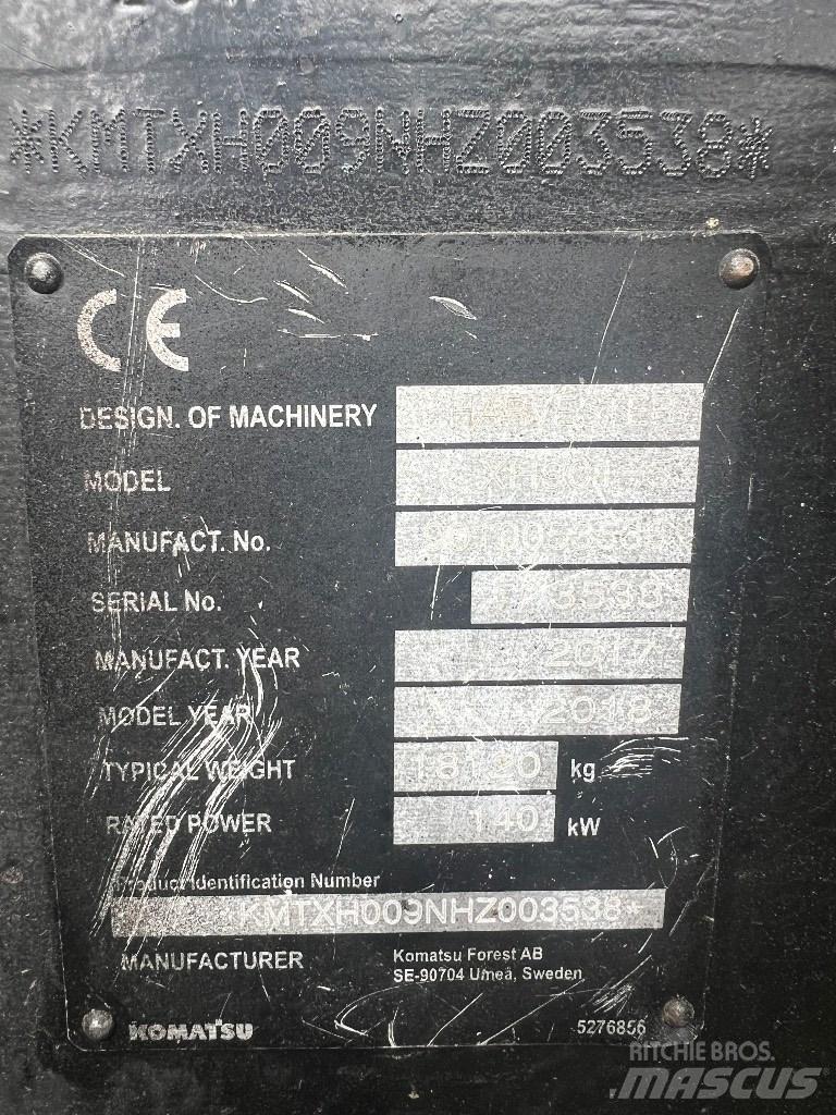 Komatsu 901 收割机