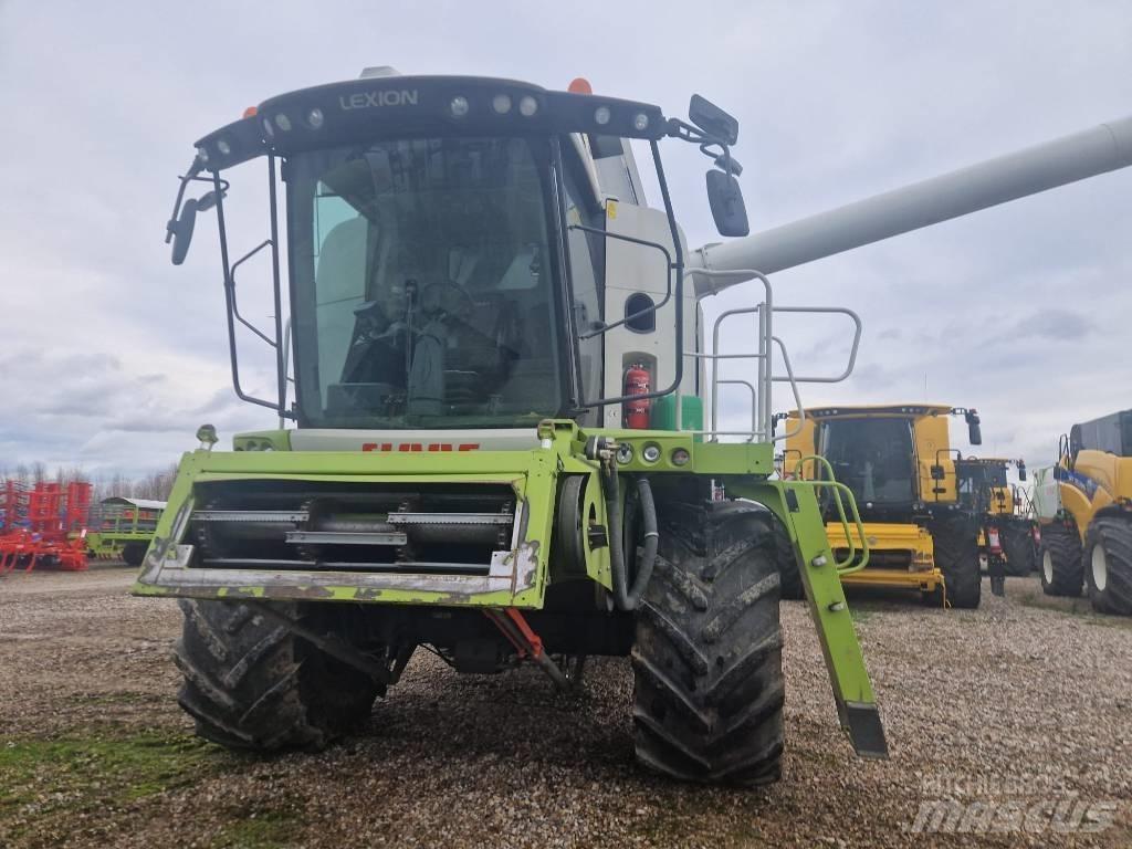CLAAS Lexion 660 联合收割机