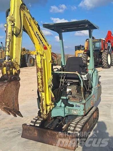 Yanmar B17 小型挖掘机