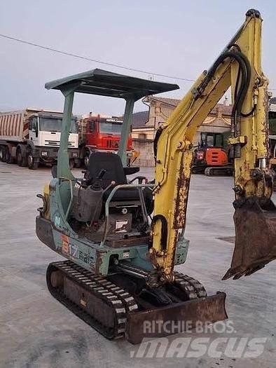 Yanmar B17 小型挖掘机