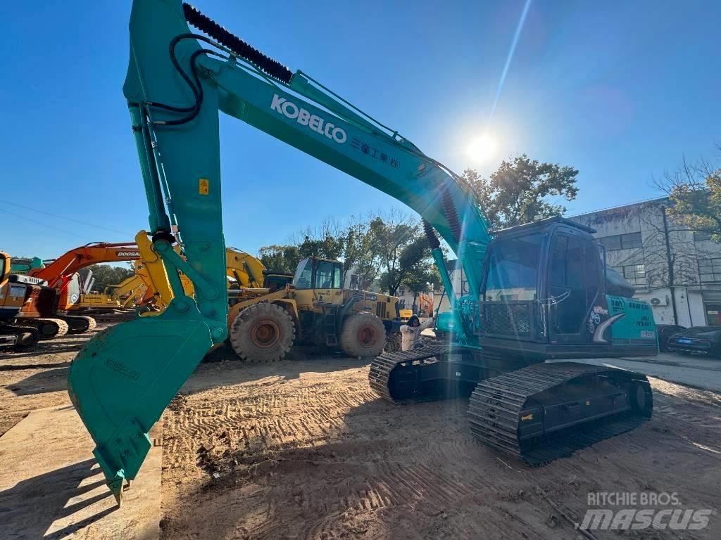 Kobelco SK 200-8 履带挖掘机