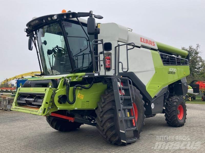 CLAAS LEXION 6700 联合收割机