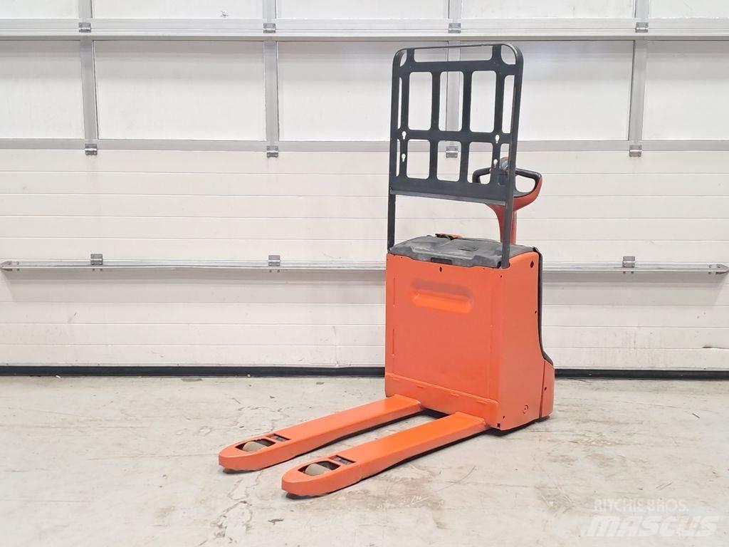 Linde T16 手摇升降机