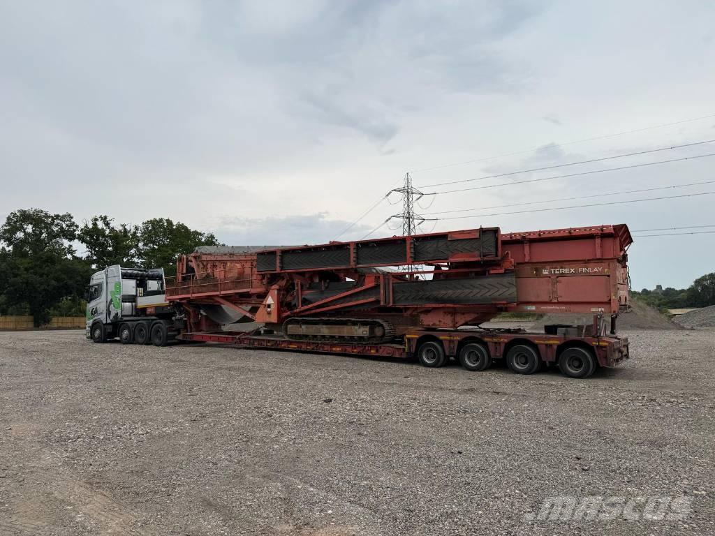 Terex Finlay 694 移动式筛分机