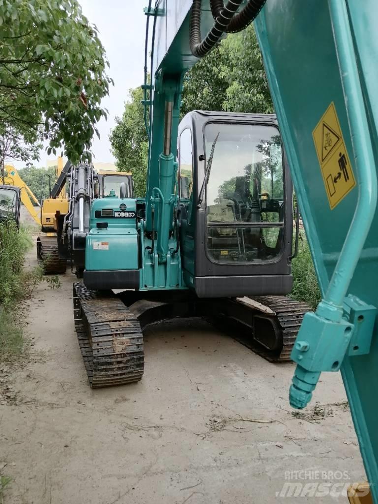 Kobelco SK 75 履带挖掘机
