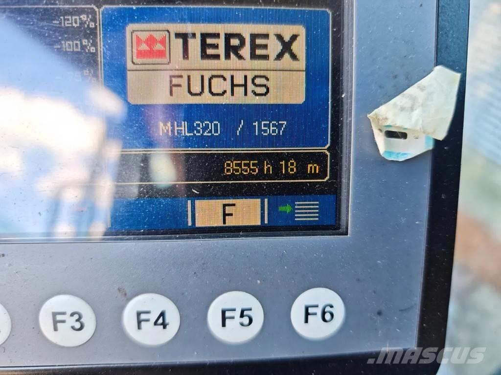 Fuchs MHL 320 工业挖掘机