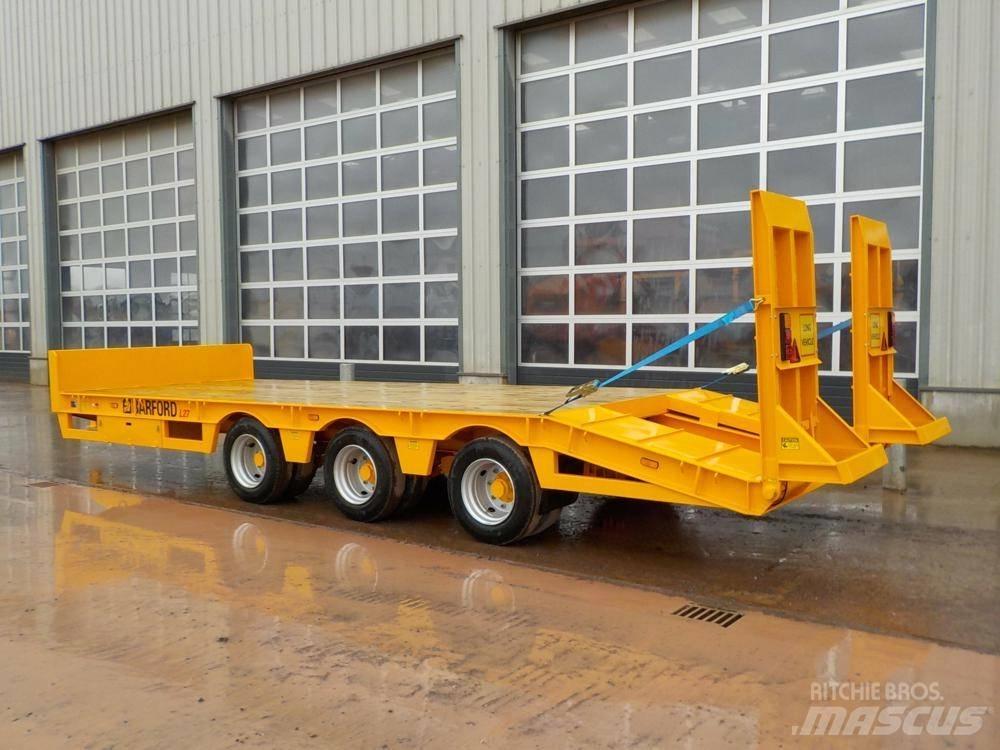 Barford L27 箱式拖车