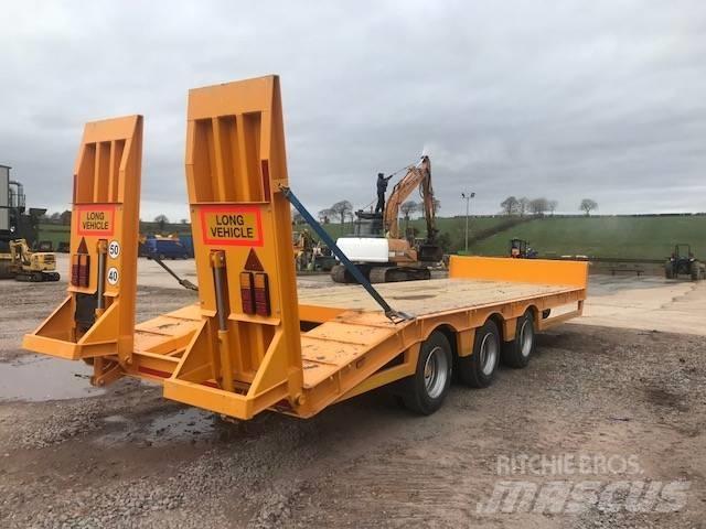 Barford L27 箱式拖车
