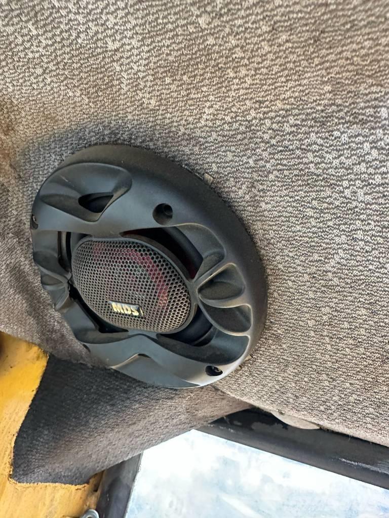 Volvo L120C 轮式装载机
