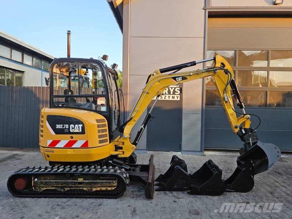 CAT 302.7 D CR 小型挖掘机
