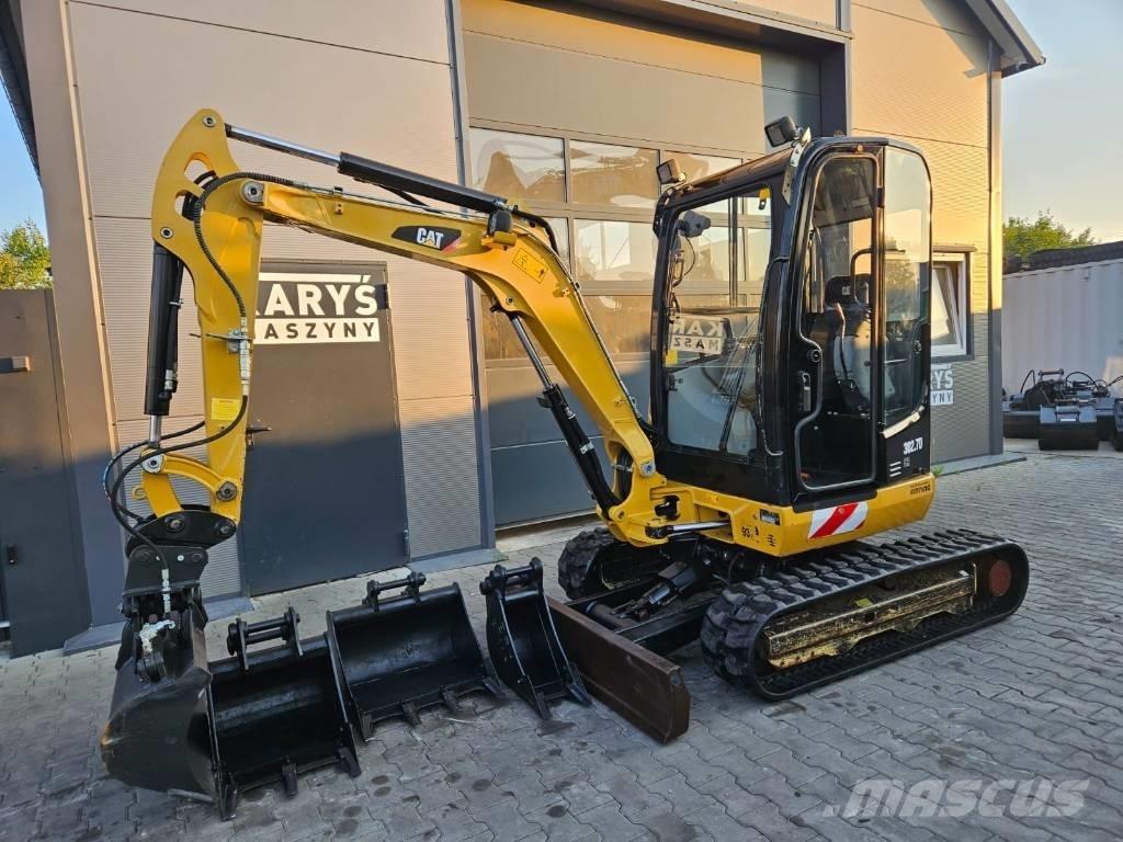 CAT 302.7 D CR 小型挖掘机