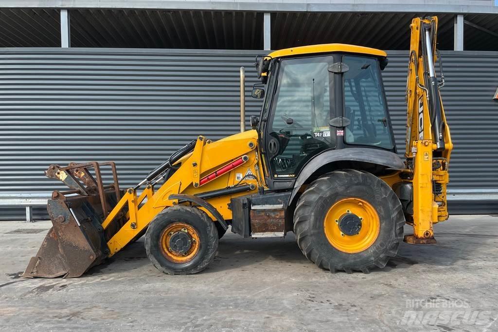 JCB 3CX 反铲装载机