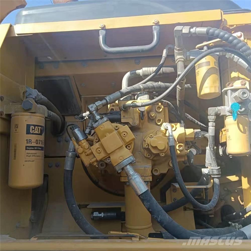 CAT 336D 履带挖掘机