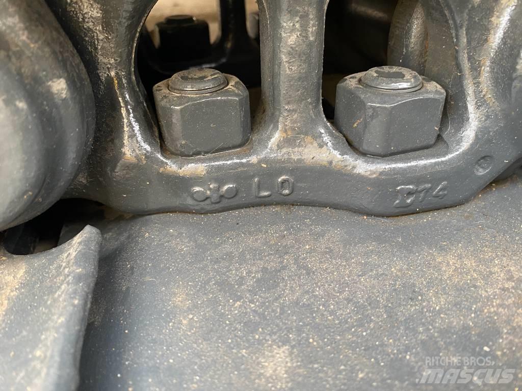 Komatsu PC210LC-8M0 履带挖掘机