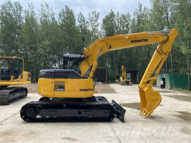 Komatsu PC128US 履带挖掘机