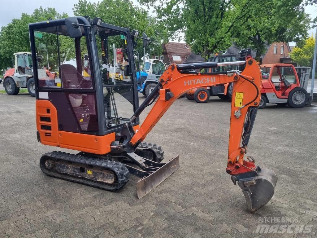Hitachi ZX 19-5 小型挖掘机