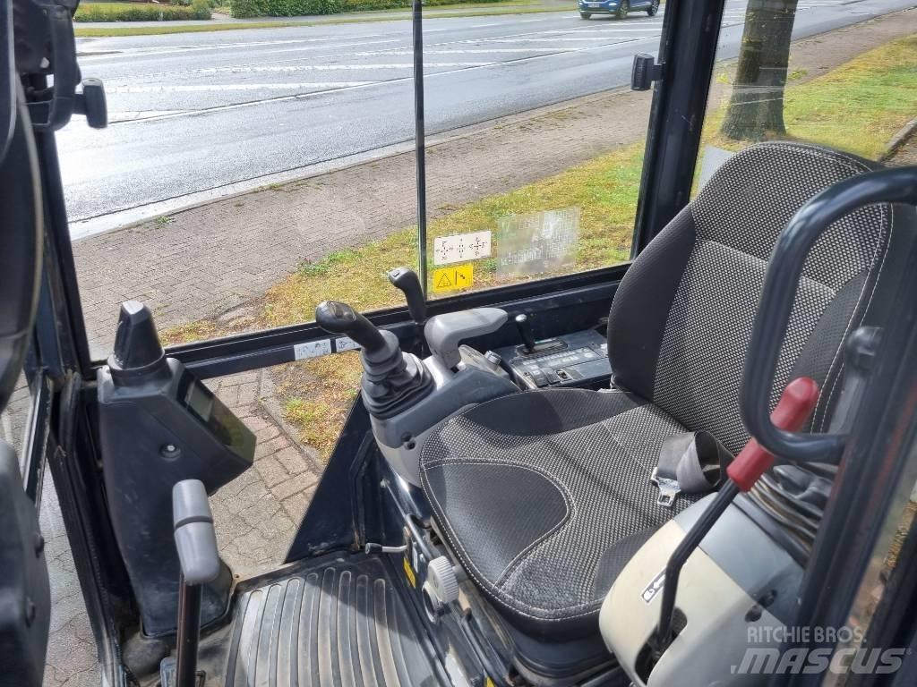 Hitachi ZX 19-5 小型挖掘机