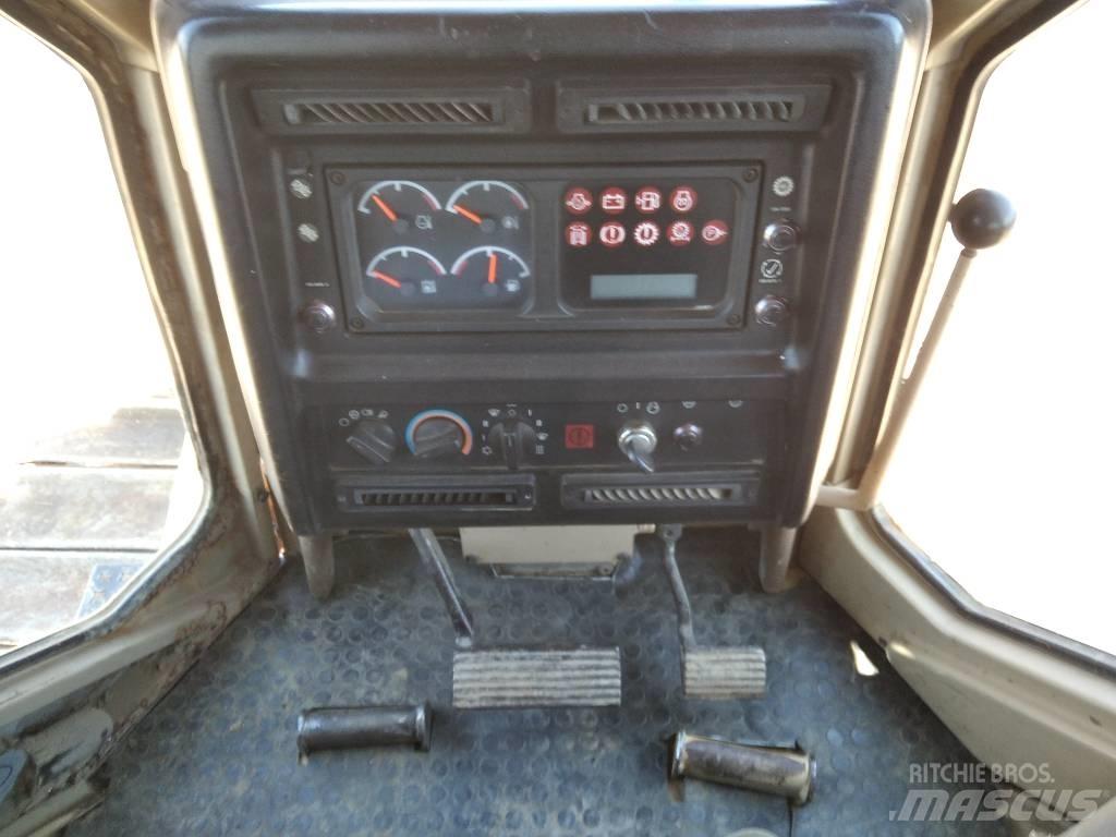 CAT D 6 M LGP 履带式推土机