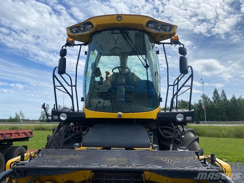 New Holland FR 500 自走式青贮饲料收割机
