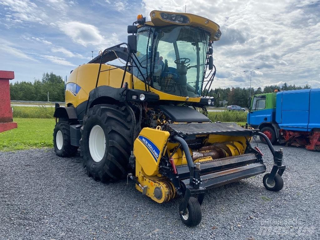 New Holland FR 500 自走式青贮饲料收割机
