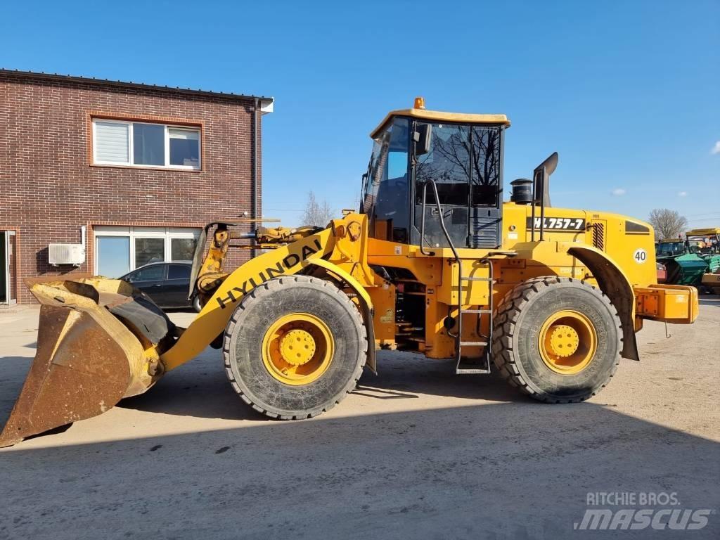 Hyundai HL 757-7 轮式装载机
