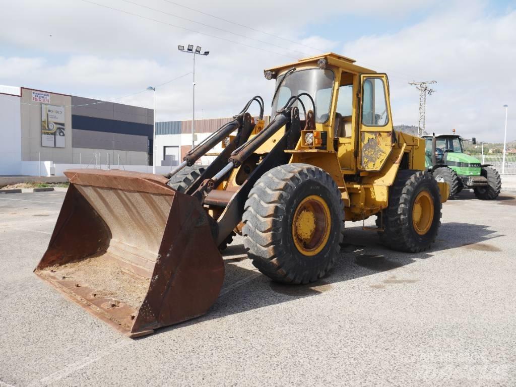 Volvo BM 4400 轮式装载机