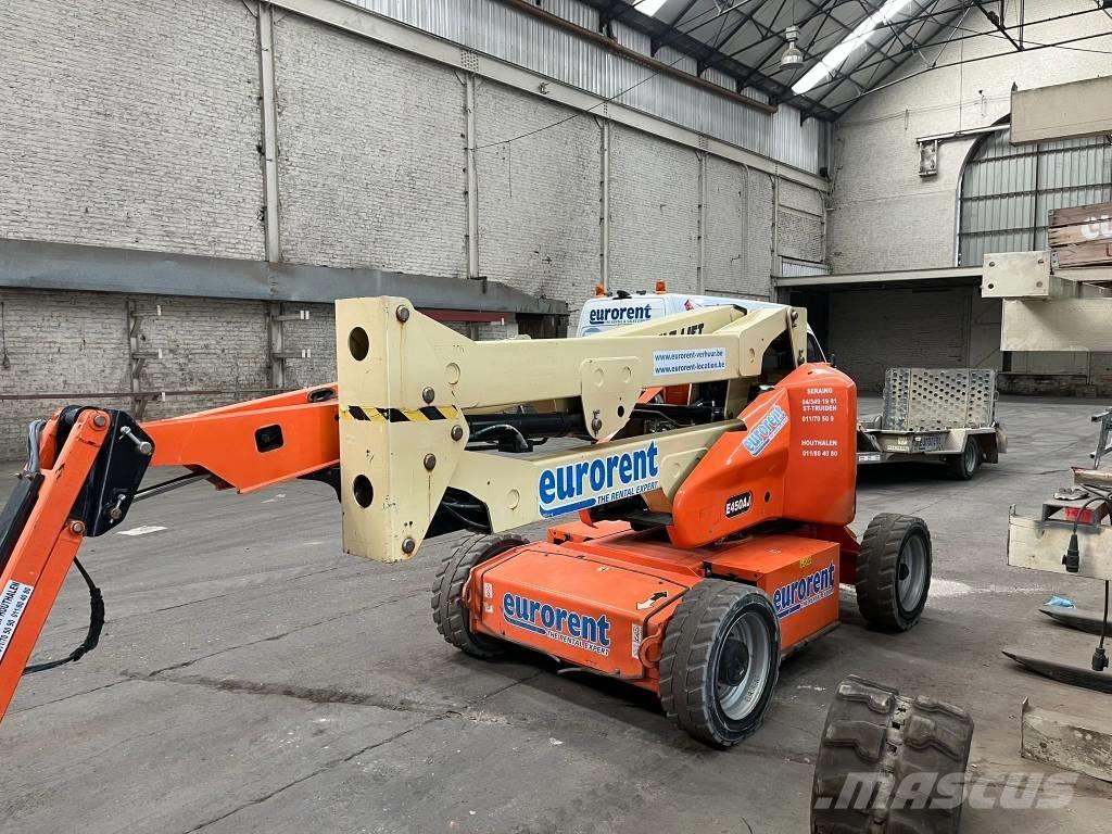 JLG E 450 AJ 曲臂高空工作平台