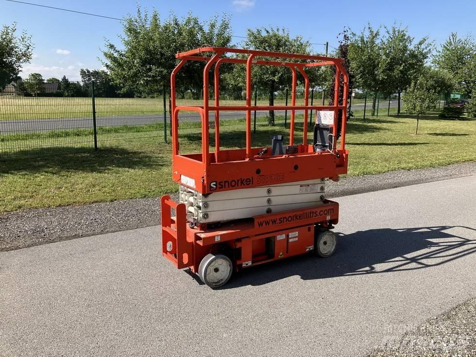 Snorkel S 1930 E 剪叉式升降机