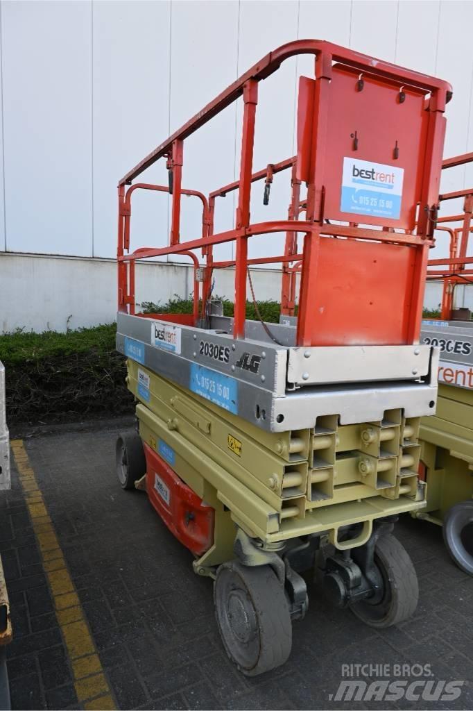 JLG 2030ES 剪叉式升降机