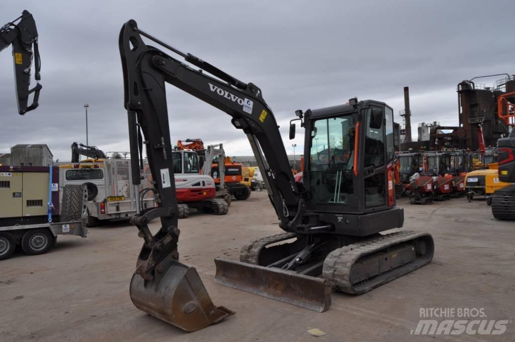 Volvo ECR50F 小型挖掘机