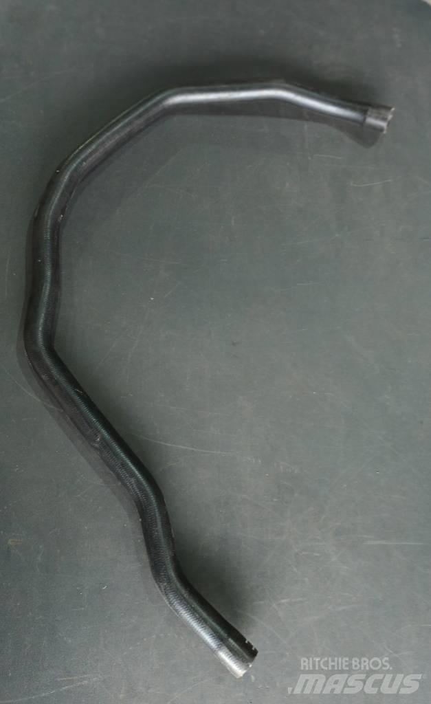 Volvo HOSE 21801796 发动机